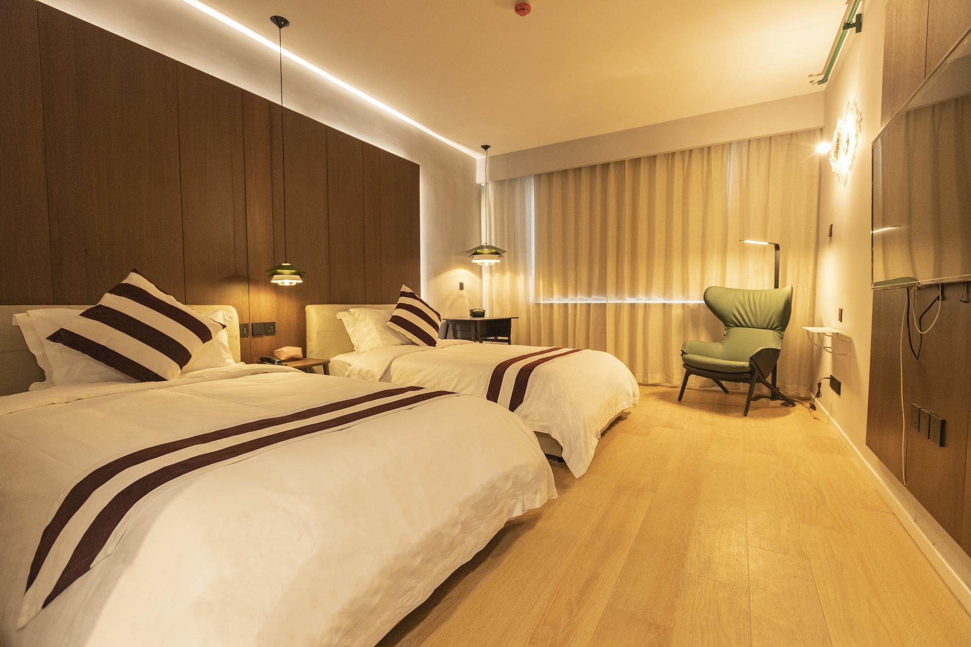 Qingdao The Castle Hotel Екстер'єр фото