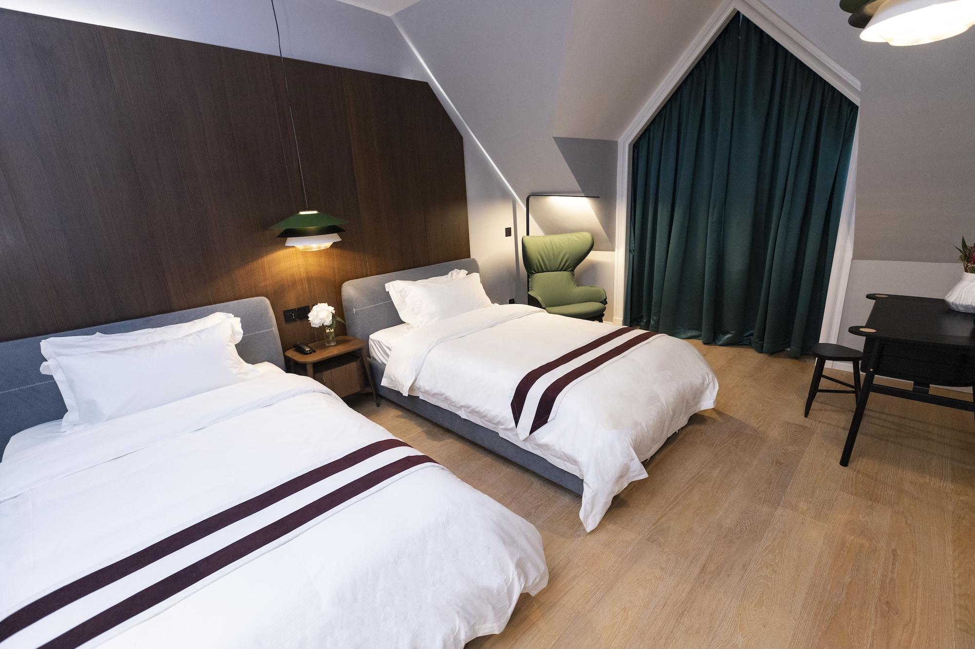 Qingdao The Castle Hotel Екстер'єр фото